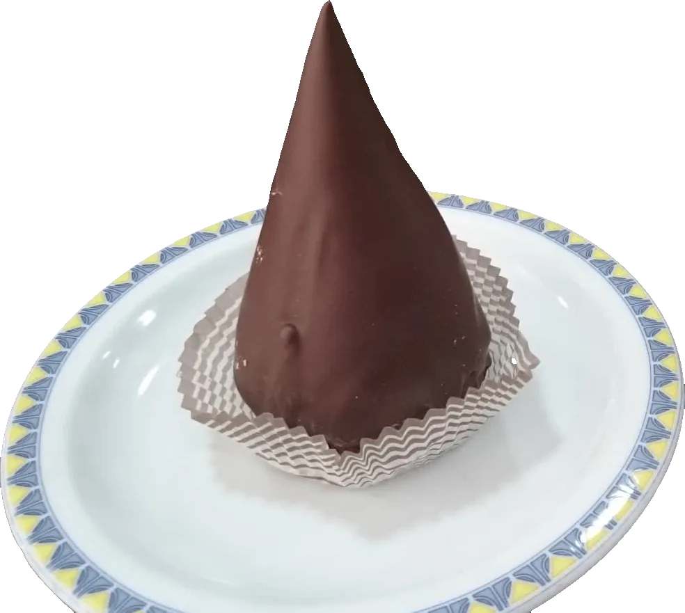 Doce de chocolate em cone